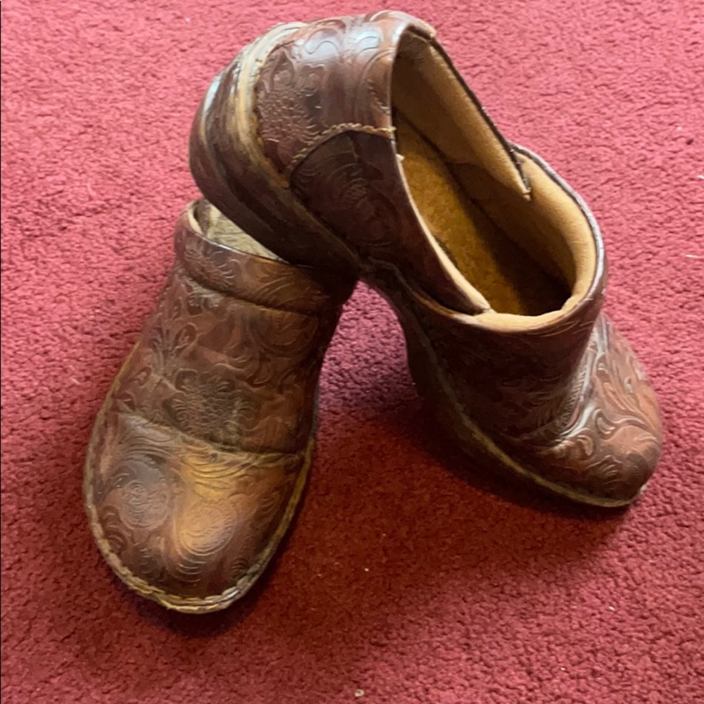 Women’s Shoes